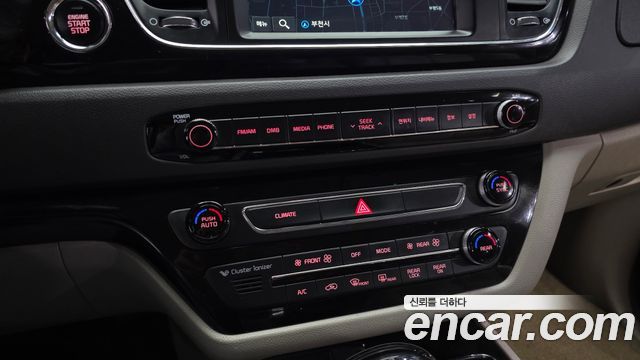 Kia Carnival 9-seater Noblesse 2016 — фото 34