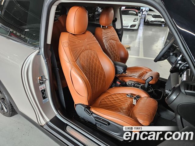 MINI Cooper S Classic Third Generation 2022 — фото 17