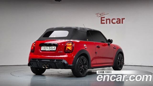 MINI Cooper S Convertible JCW 3rd 2024 — фото 34