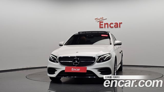 Mercedes-Benz E-Class (W213) E300 4MATIC AMG Line 2017 — фото 3