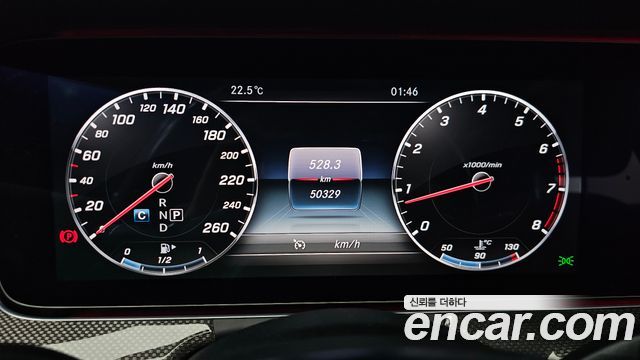 Mercedes-Benz E-Class (W213) E300 4MATIC AMG Line 2017 — фото 8