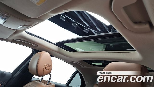 Mercedes-Benz E-Class (W213) E300 4MATIC AMG Line 2017 — фото 22