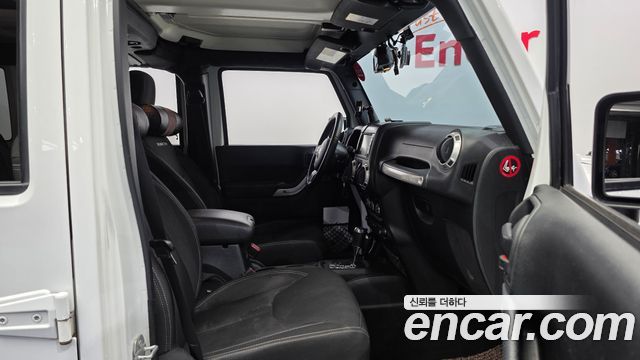 Jeep Wrangler (JK) 3.6 Rubicon 4Door 2017 — фото 11