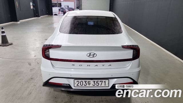 Hyundai Sonata (DN8) 2.0 LPG(rental car) Style 2022 — фото 4