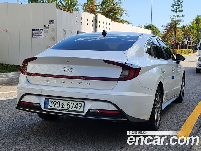 Hyundai Sonata (DN8) 2.0 Premium Family 2021 — фото 5