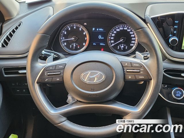 Hyundai Sonata (DN8) 2.0 Premium Family 2021 — фото 8