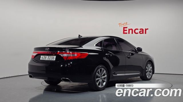 Hyundai Grandeur (HG) HG220 Diesel Premium 2015 — фото 2