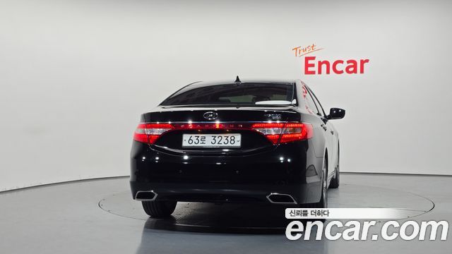 Hyundai Grandeur (HG) HG220 Diesel Premium 2015 — фото 4
