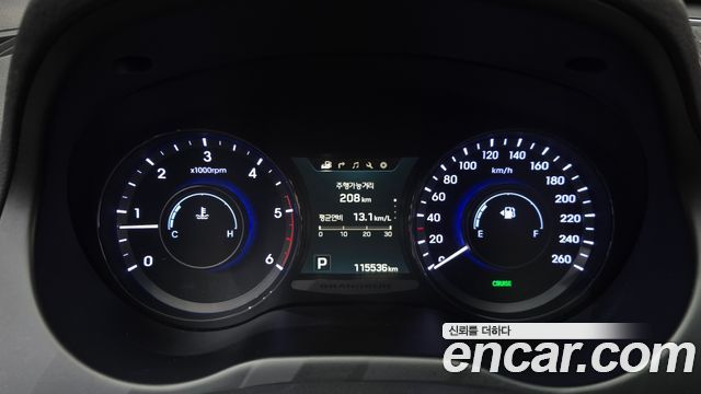 Hyundai Grandeur (HG) HG220 Diesel Premium 2015 — фото 8