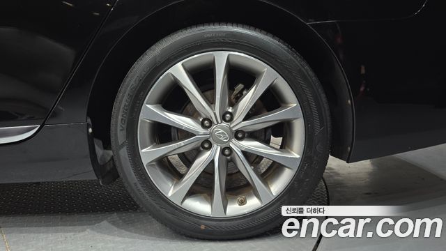 Hyundai Grandeur (HG) HG220 Diesel Premium 2015 — фото 21
