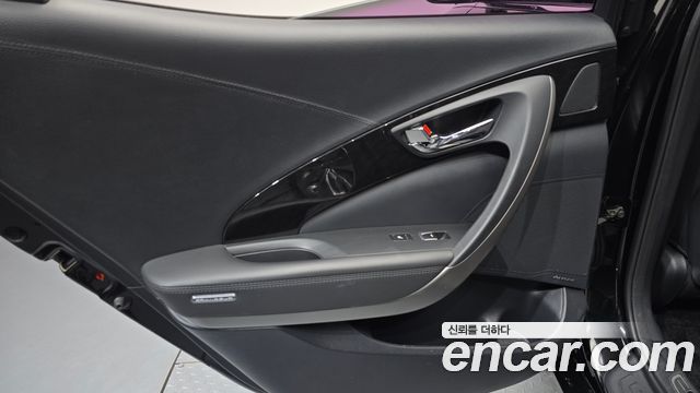 Hyundai Grandeur (HG) HG220 Diesel Premium 2015 — фото 25