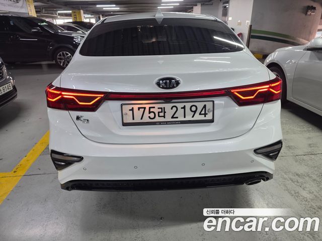 Kia K3 Luxury 2019 — фото 22