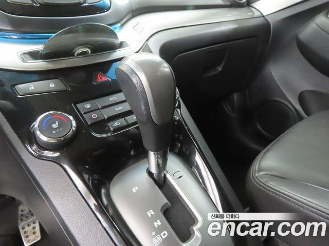 Chevrolet Orlando 2.0 Diesel LTZ Premium 2014 — фото 15