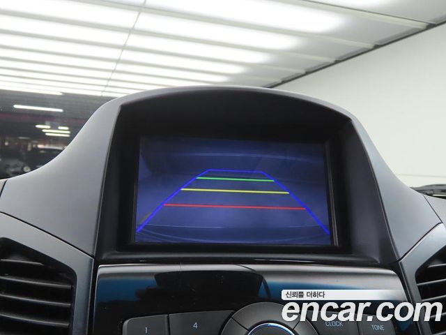 Chevrolet Orlando 2.0 Diesel LTZ Premium 2014 — фото 18