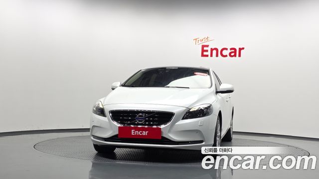 Volvo V40 D3 2nd 2016 — фото 3
