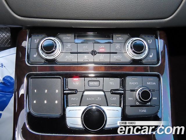 Audi A8 60 TDI Quattro D4 2015 — фото 19