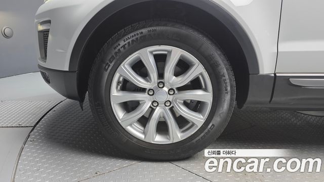 Land Rover Range Rover Evoque 2.0 TD4 SE 2017 — фото 5