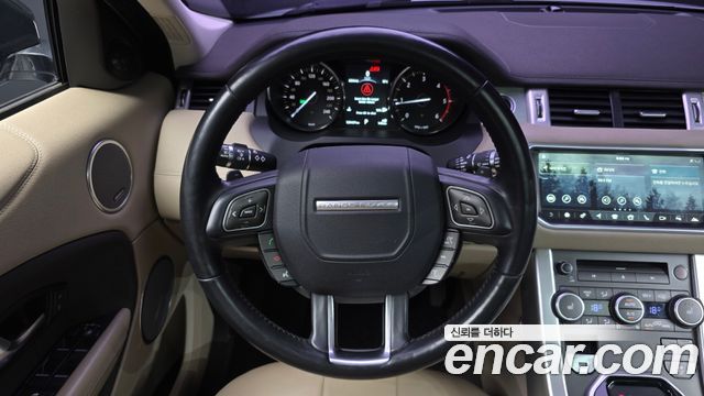 Land Rover Range Rover Evoque 2.0 TD4 SE 2017 — фото 13
