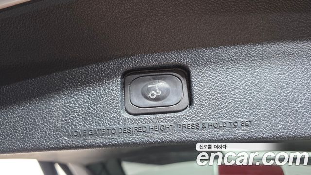 Ford Explorer 2.3 Limited 4WD 5th 2018 — фото 20