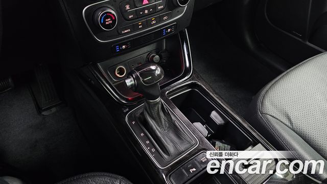 Kia Sorento R Diesel 2.0 2WD Limited 2013 — фото 9
