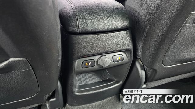 Kia Sorento R Diesel 2.0 2WD Limited 2013 — фото 19