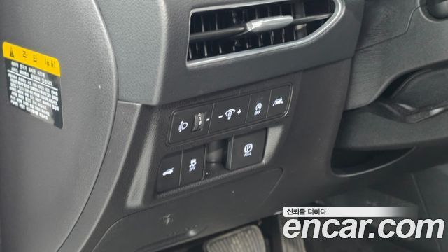 Hyundai Sonata (DN8) 2.0 Premium Family 2020 — фото 10
