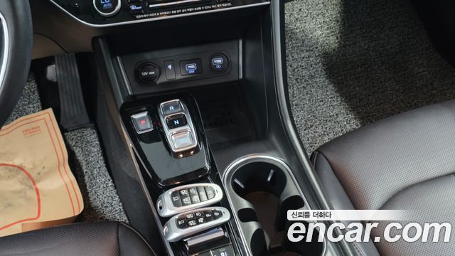 Hyundai Sonata (DN8) 2.0 Premium Family 2020 — фото 18