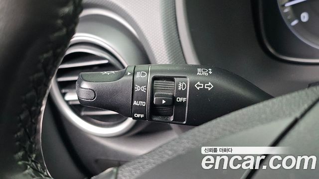 Hyundai Kona 1.6 Turbo 2WD Premium 2018 — фото 17
