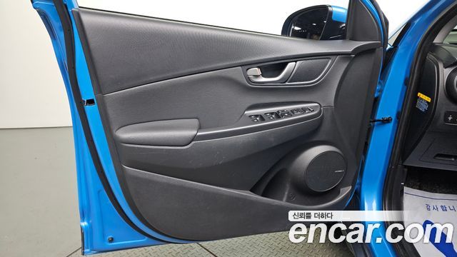 Hyundai Kona 1.6 Turbo 2WD Premium 2018 — фото 24