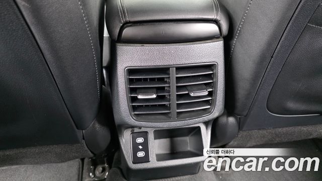 Kia Seltos Gasoline 1.6 Turbo 2WD Prestige 2023 — фото 19