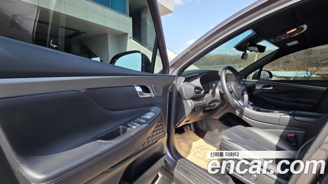 Hyundai Santa Fe Gasoline 2.5T 4WD Calligraphy 2022 — фото 16
