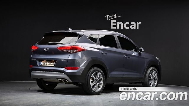Hyundai Tucson Diesel 2.0 2WD Premium 2018 — фото 2