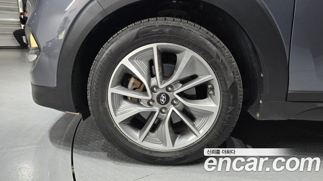 Hyundai Tucson Diesel 2.0 2WD Premium 2018 — фото 5