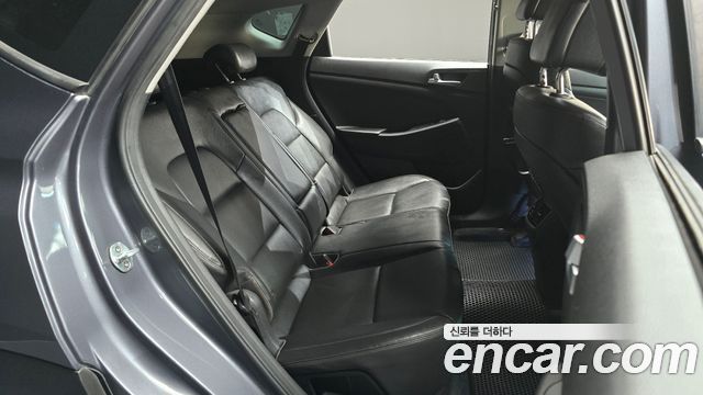 Hyundai Tucson Diesel 2.0 2WD Premium 2018 — фото 11