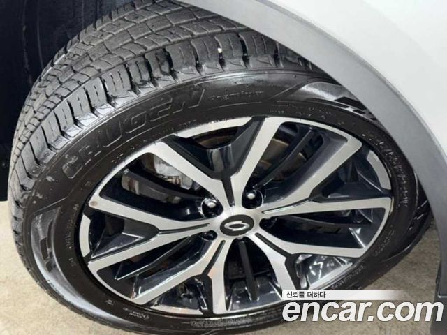 Renault Korea QM6 2.0 LPe RE Signature 2WD 2020 — фото 23