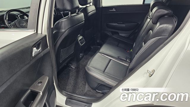 Kia Sportage (IV) Diesel 1.7 2wd Noblesse 2018 — фото 12