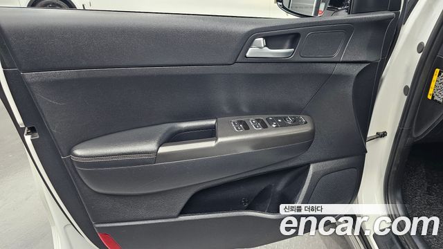 Kia Sportage (IV) Diesel 1.7 2wd Noblesse 2018 — фото 24
