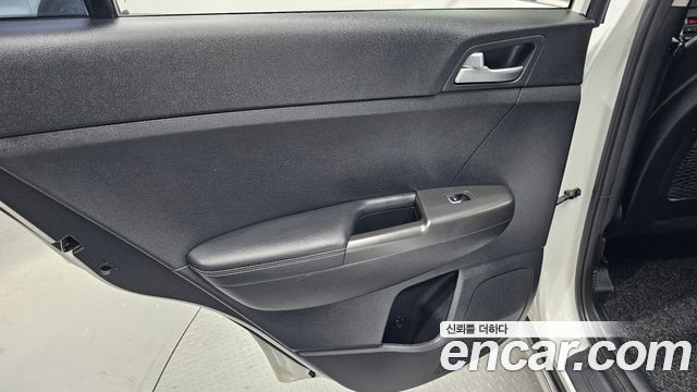 Kia Sportage (IV) Diesel 1.7 2wd Noblesse 2018 — фото 25