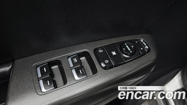 Kia Sportage (IV) Diesel 1.7 2wd Noblesse 2018 — фото 27
