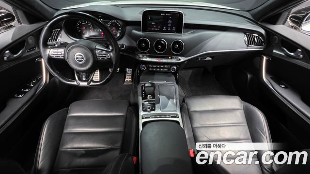 Kia Stinger 3.3 Turbo AWD GT 2018 — фото 7
