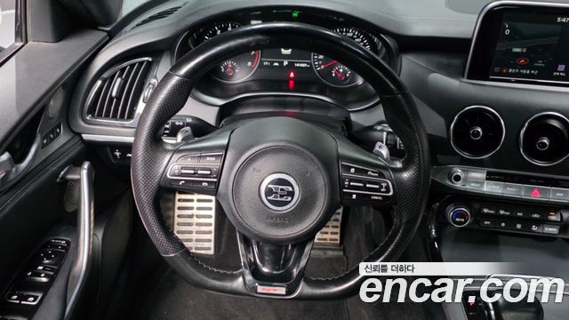 Kia Stinger 3.3 Turbo AWD GT 2018 — фото 13