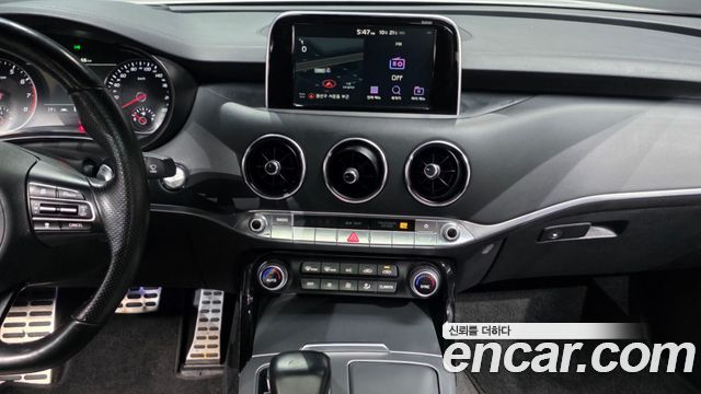 Kia Stinger 3.3 Turbo AWD GT 2018 — фото 14