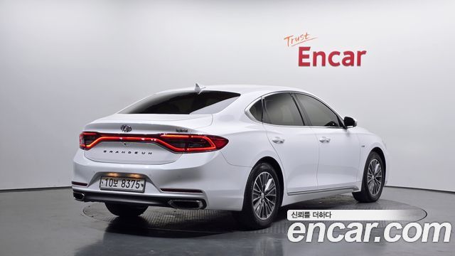Hyundai Grandeur Hybrid (IG) Exclusive 2018 — фото 2