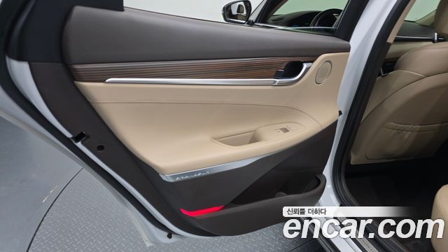Hyundai Grandeur Hybrid (IG) Exclusive 2018 — фото 31