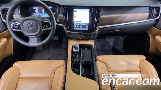 Volvo S90 B5 Ultimate Bright 2023 — фото 7