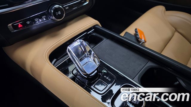 Volvo S90 B5 Ultimate Bright 2023 — фото 9