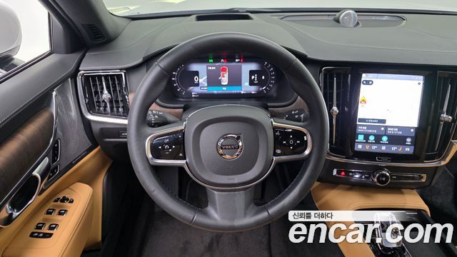 Volvo S90 B5 Ultimate Bright 2023 — фото 16