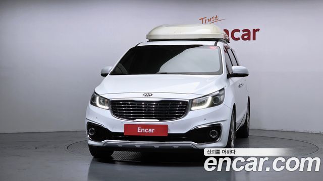 Kia Carnival 9-seater Noblesse 2018 — фото 3
