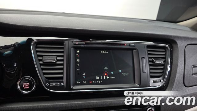 Kia Carnival 9-seater Noblesse 2018 — фото 14