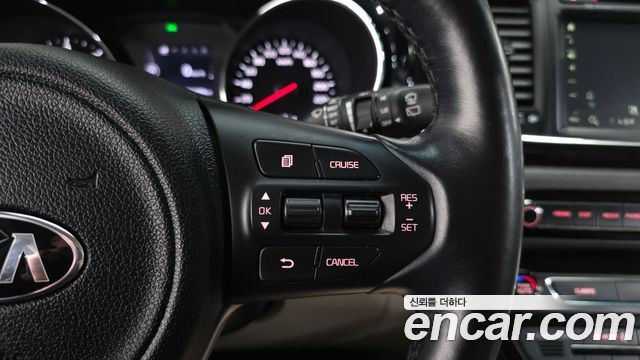 Kia Carnival 9-seater Noblesse 2018 — фото 16